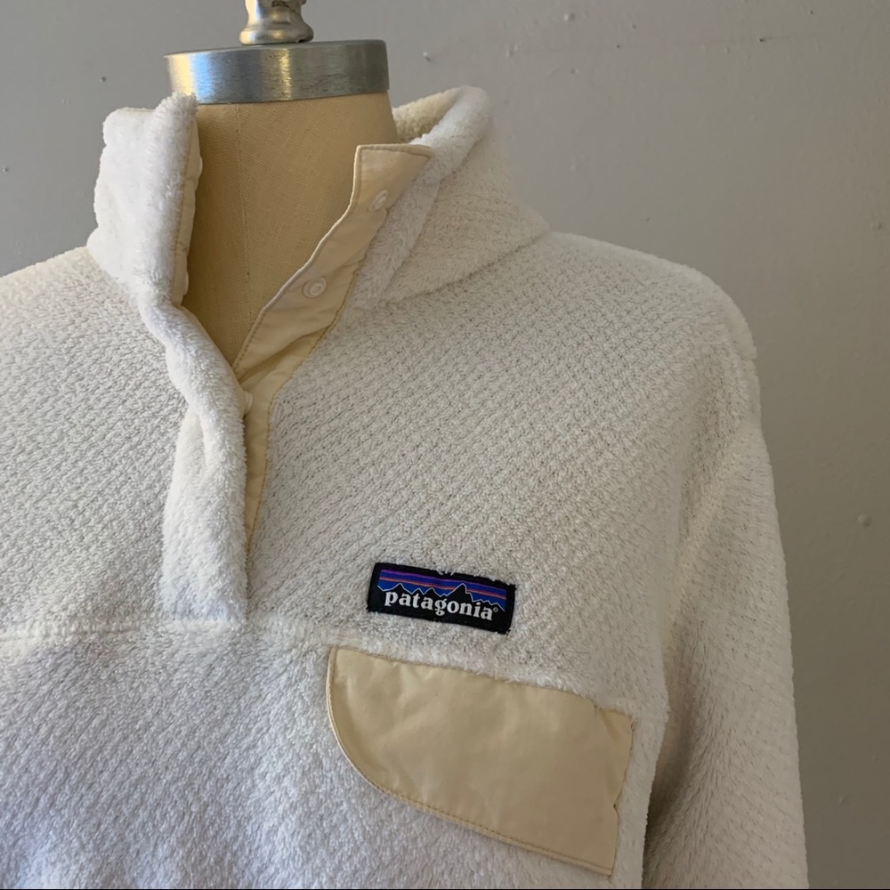 White Patagonia Fleece Pullover, Size XL